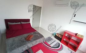Nana Homestay Malay Only